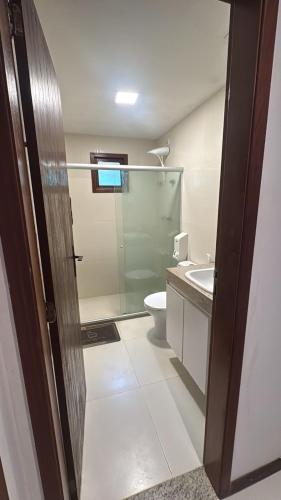 Bathroom, Bangalo com Quarto, Sala, Varanda in Maceio