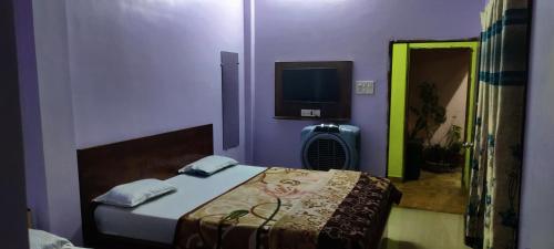 Hotel Shree palace in Bheraghat