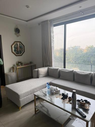 Aurum Apartments Gulberg Lahore Premium Stay LMY - image 12