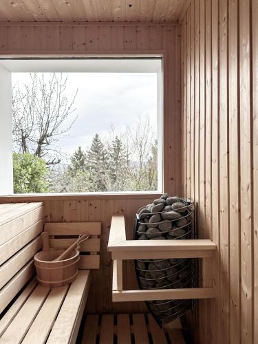 Sauna, helloduna in Kisorozi