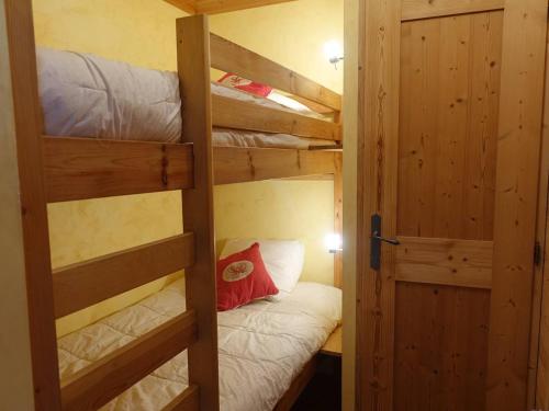 Appartement cosy 2 chambres à Arêches, cuisine équipée et terrasse - FR-1-342-203 (Appartement cosy 2 chambres a Areches, cuisine equipee et terrasse - FR-1-342-203) in Beaufort (Rhone-Alpes)