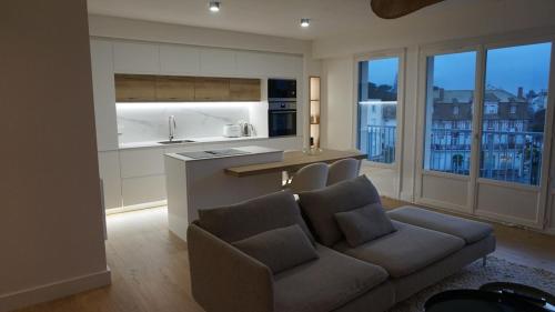 Apartment T 3 Place des Palmiers La Baule Les Pins - Location saisonnière - La Baule-Escoublac