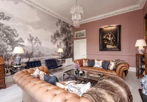 Luxury 3 bed flat Edinburgh – khách sạn tại Stockbridge