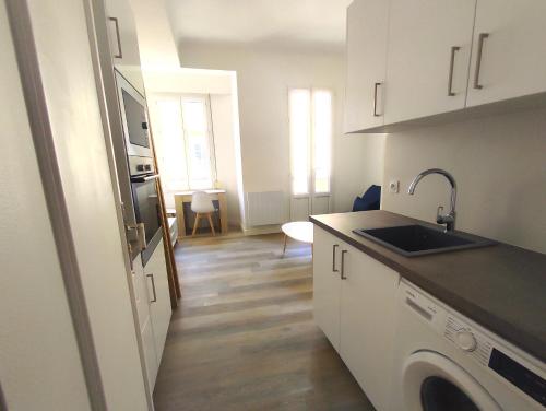 Studio - port de Nice - balcon 201