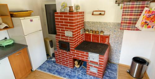 Casa Coasta Tare in Traisteni