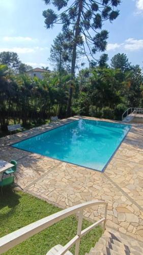 Rancho Caraíbas Sítio para Temporada com Piscina (Rancho Caraibas Sitio para Temporada com Piscina) in São Lourenço Da Serra
