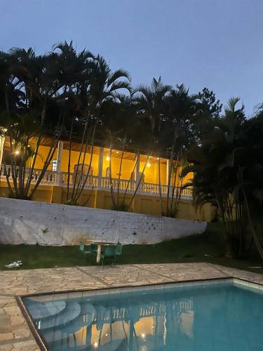 Rancho Caraíbas Sítio para Temporada com Piscina (Rancho Caraibas Sitio para Temporada com Piscina) in São Lourenço Da Serra