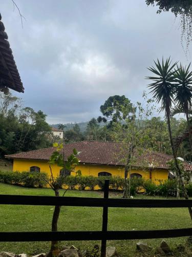 Rancho Caraíbas Sítio para Temporada com Piscina (Rancho Caraibas Sitio para Temporada com Piscina) in São Lourenço Da Serra