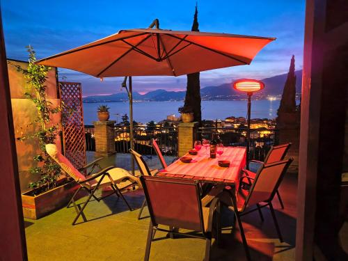 Villa Maria Lake View,450 mt dal centro, parcheggio privato