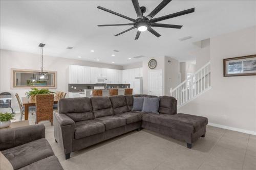 7 Bedrooms - 5 Bathrooms - Solterra 4035 Ol in Davenport, USA