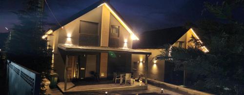 Villa Ensari Jezerc in Ferizaj