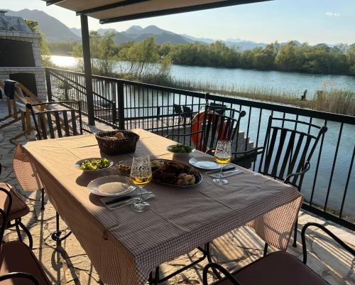 Facilities, Lotos Luxury House - Skadar Lake in Virpazar