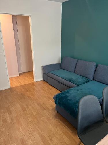 Apartment with parking near city center