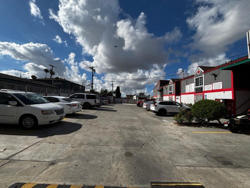 Broadway Inn Motel