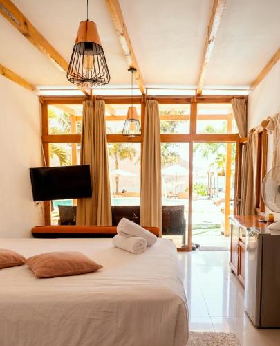 Sababa Resort in San Pedro La Laguna