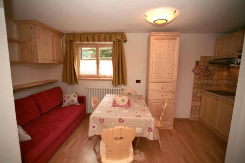 Appartamenti Albert - Accommodation - Canazei di Fassa