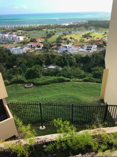 Panoramic Ocean Views 1BR Near Beach & El Yunque in 里奧格蘭德