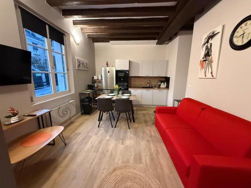 Appart rénové au pied du Château- Poutres & Charme - Location saisonnière - Amboise