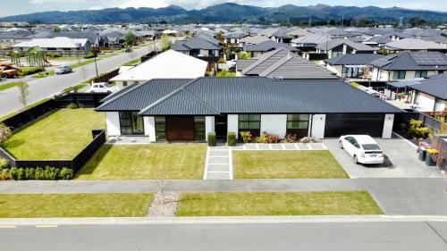 Modern Group Retreat - Minutes from Christchurch City Centre – khách sạn tại Wigram