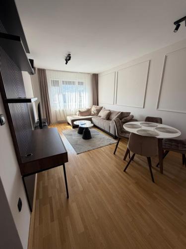Apartman sa dvije sobe