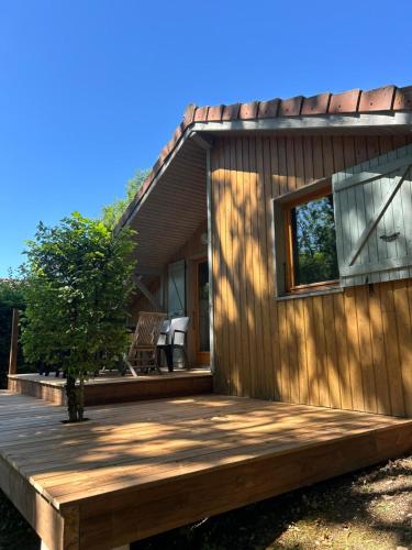 Chalet bois 6 personnes in Uxelles