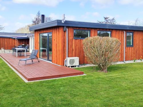 5 person holiday home in Sydals-By Traum – khách sạn tại Skovby