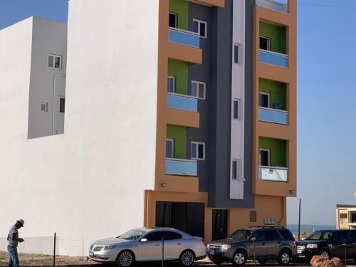 Zac Mbao appartement en face de la place in Rufisque