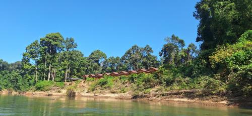 Konglor cave Resort - River side Restaurant in Koun Kham