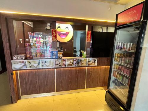 Happiness Hotel near Wong pub