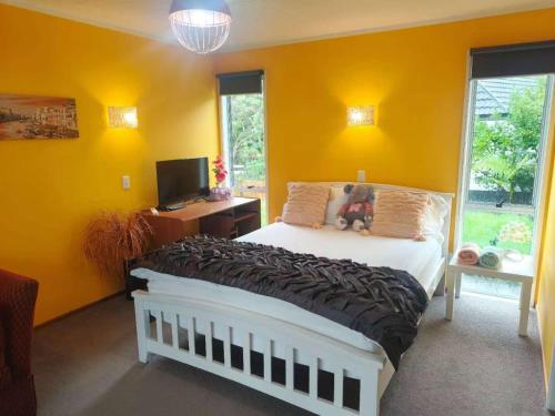 Wendy's Holiday Home