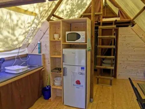 Mobil home - 2 pers. - animaux OK - API-1-52-2459 in Vinca