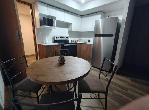 Apartamento Edificio Vidalta Zona 11 in Zona 11