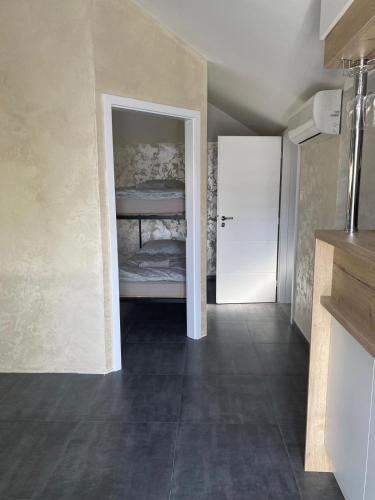 MAX apartmán jazero obrázok