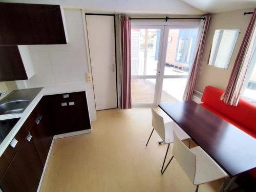 Mobil-home accueillant animaux - 4 pers. - API-1-52-2616 in Sauxillanges