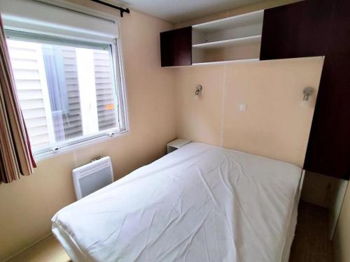 Mobil-home accueillant animaux - 4 pers. - API-1-52-2616 in Sauxillanges