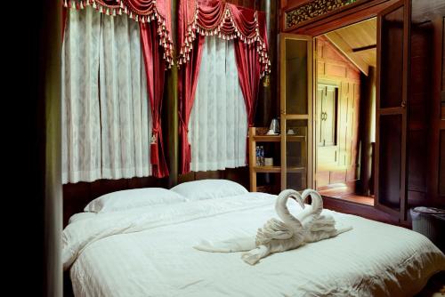 Le Ping Villas in Chum Saeng