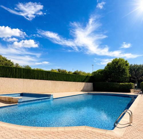 Studio avec piscine - St-Laurent-du-Var