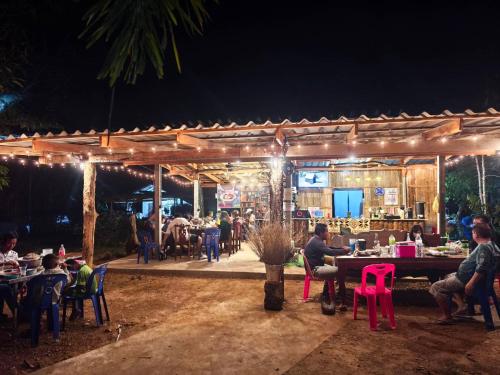 บ้านสวนนกโฮมสเตย์ OWLHOUSE in Chong Sadao