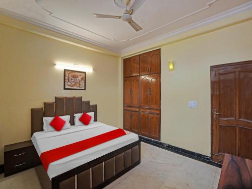 Hotel O Sai Darshna Residency – Noida, DC