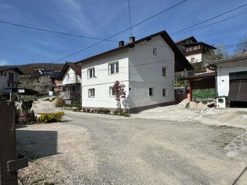 Apartman AMY in яйце