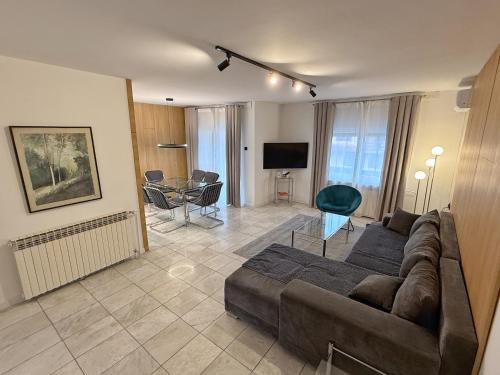Apartments Velickovic