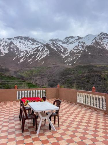 Seadmed, Dar Timsal in Tizi N'Tacheddirt