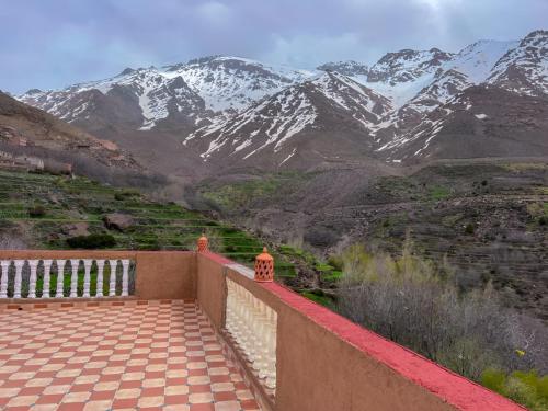 Vaade, Dar Timsal in Tizi N'Tacheddirt