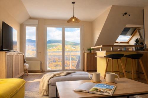 Vue panoramique sur Munster - terrasse forêt - Location saisonnière - Munster