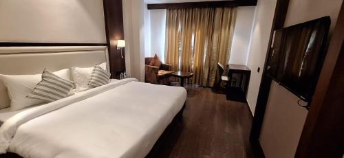 HOTEL REGALIA in บาทินดา