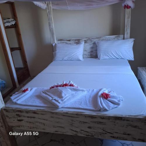 Orange apartments 3 in วาตามู