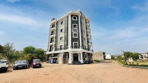 外部景觀, Hotel Omkareshwar Jyotirling Inn in 昂卡雷什瓦爾