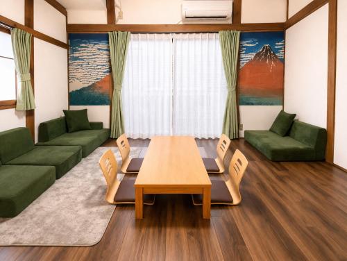 75m2 8bed 10people EnglishSpeakingOK! Exclusive house Shinjuku 13 minutes Shibuya 19 minutesIkebukur - Tokyo