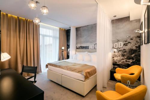 Design Deluxe Double Room with Spa Bath - Backstage