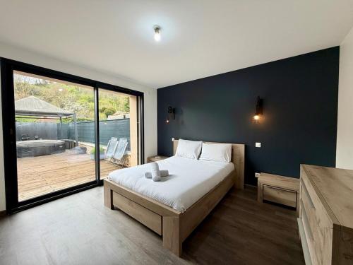 Parenthèse Détente Avec Jacuzzi & Terrasse 4 Pers (Parenthese Detente Avec Jacuzzi & Terrasse 4 Pers) in Nivolas-Vermelle